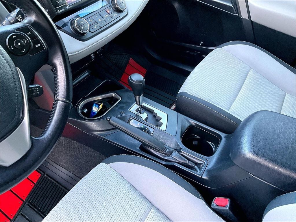 2016 Toyota RAV4 Hybrid XLE