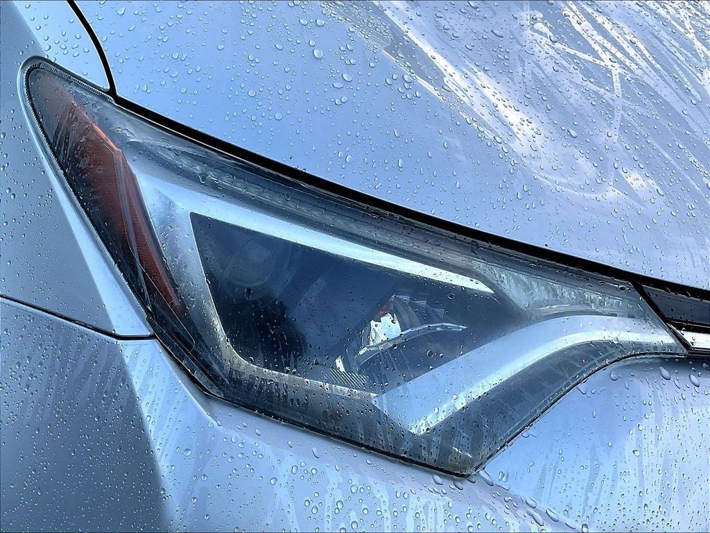 2016 Toyota RAV4 Hybrid XLE