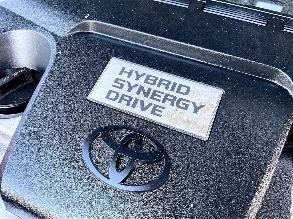 2016 Toyota RAV4 Hybrid XLE