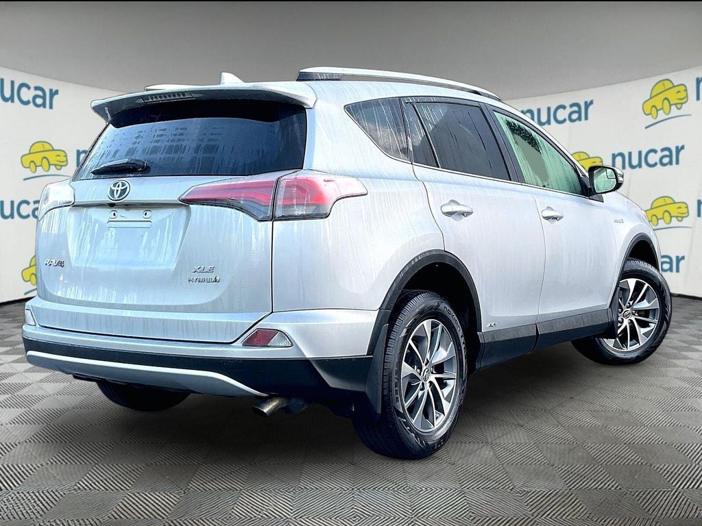 2016 Toyota RAV4 Hybrid XLE