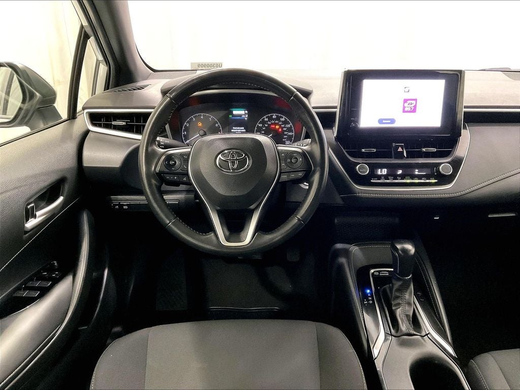 2024 Toyota Corolla Hatchback SE