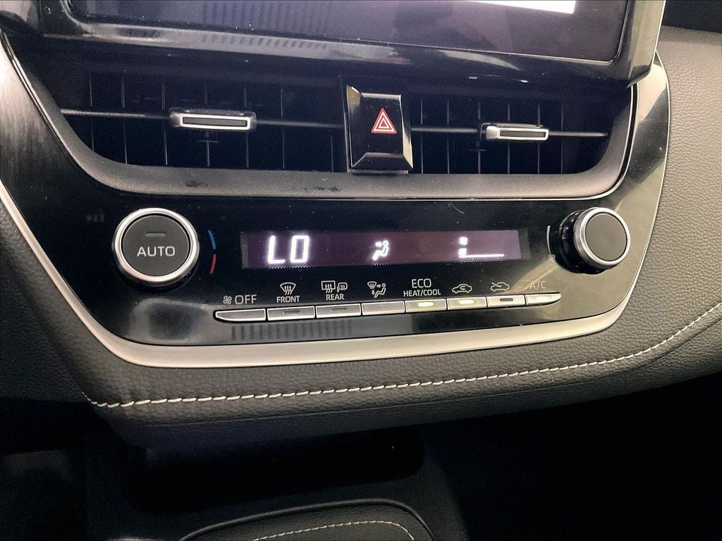 2024 Toyota Corolla Hatchback SE
