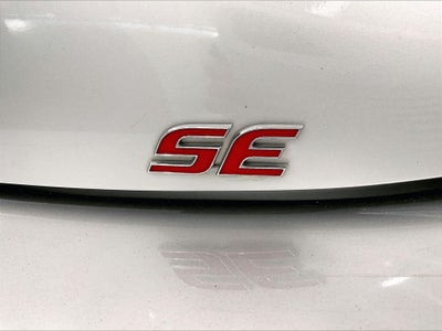 2024 Toyota Corolla Hatchback SE