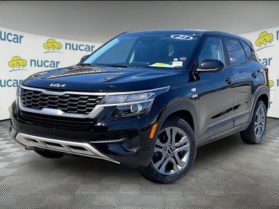 2023 Kia Seltos LX IVT AWD
