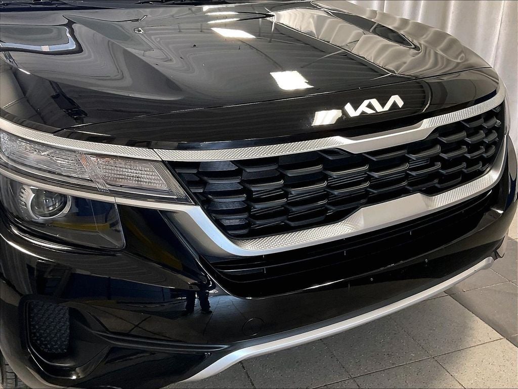 2023 Kia Seltos LX IVT AWD
