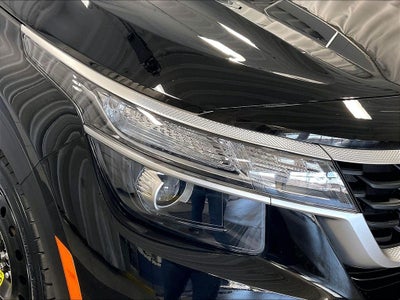 2023 Kia Seltos LX IVT AWD
