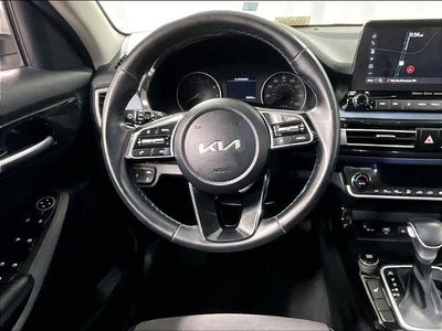 2023 Kia Seltos S IVT AWD