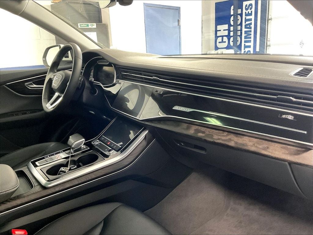 2023 Audi Q8 55 Premium quattro