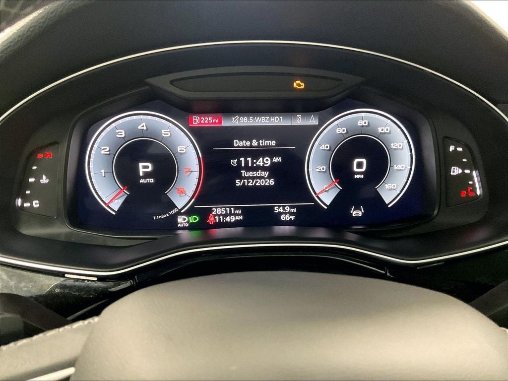 2023 Audi Q8 55 Premium quattro