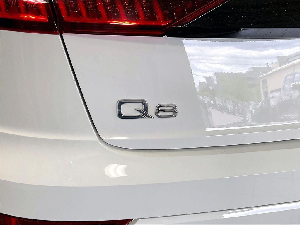 2023 Audi Q8 55 Premium quattro