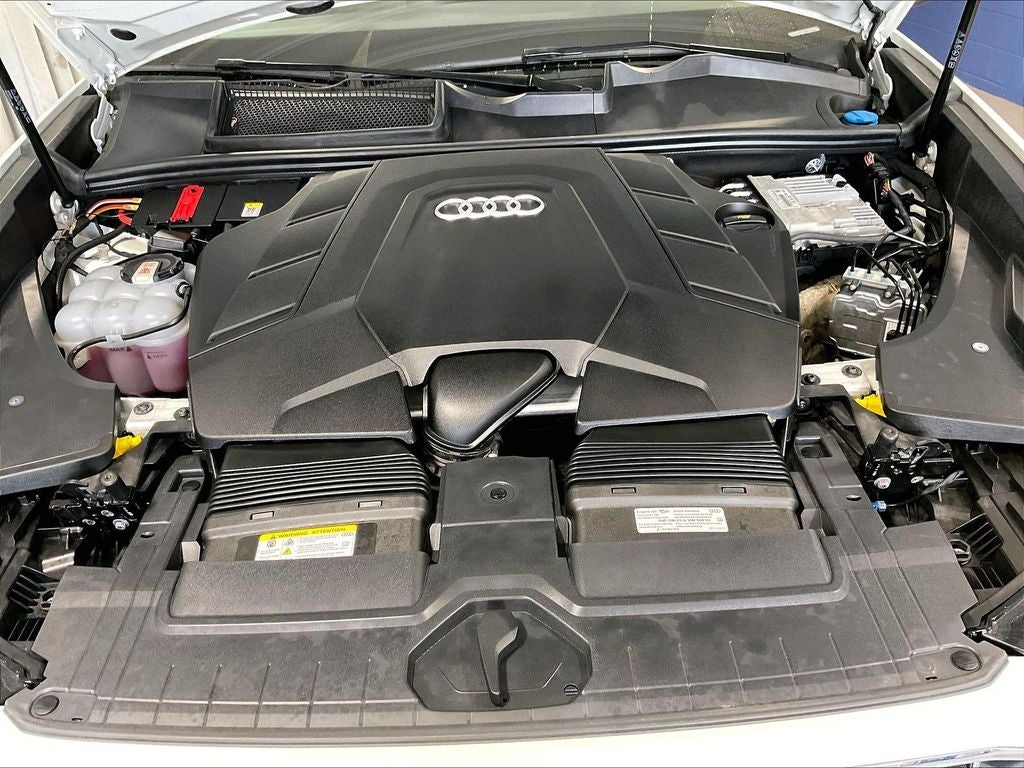 2023 Audi Q8 55 Premium quattro