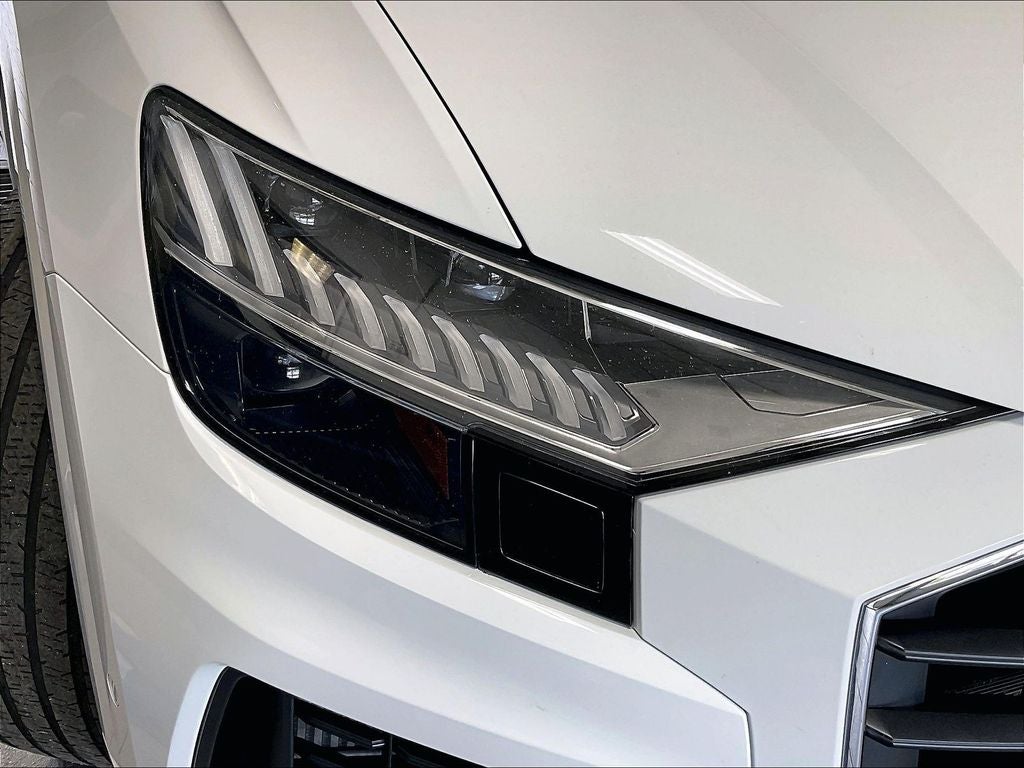 2023 Audi Q8 55 Premium quattro