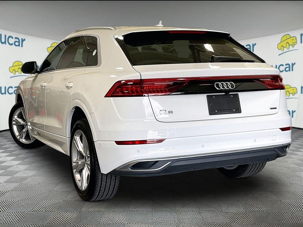2023 Audi Q8 55 Premium quattro