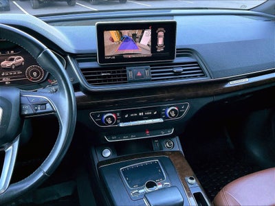 2020 Audi Q5 45 Premium Plus quattro