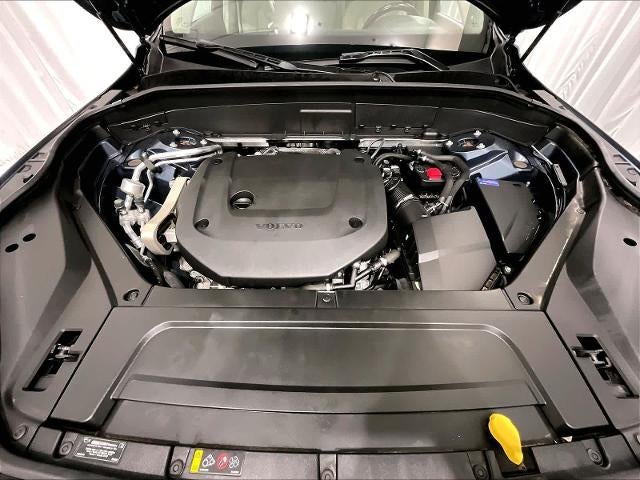 2023 Volvo XC90 B6 AWD Plus 7P
