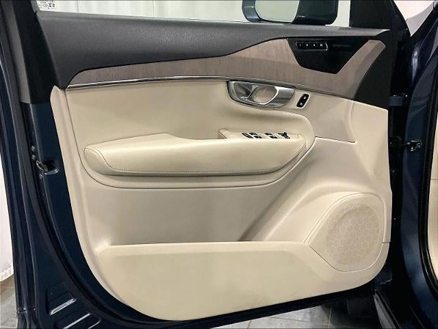 2023 Volvo XC90 B6 AWD Plus 7P