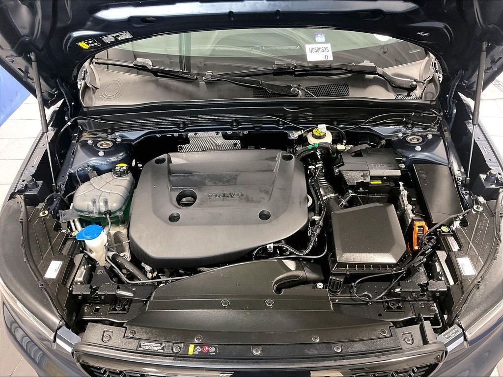 2026 Volvo XC40 B5 Core