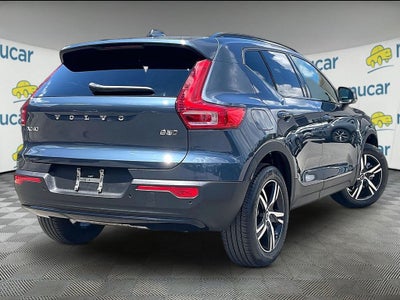 2026 Volvo XC40 B5 Core