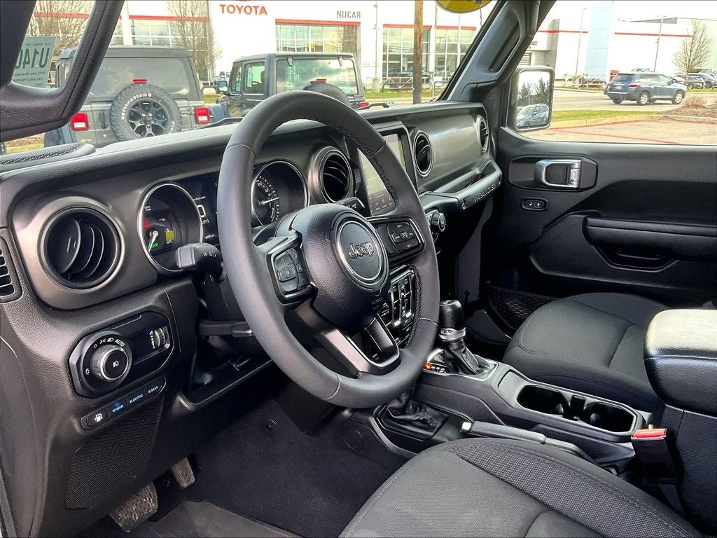 2023 Jeep Wrangler Base 4xe