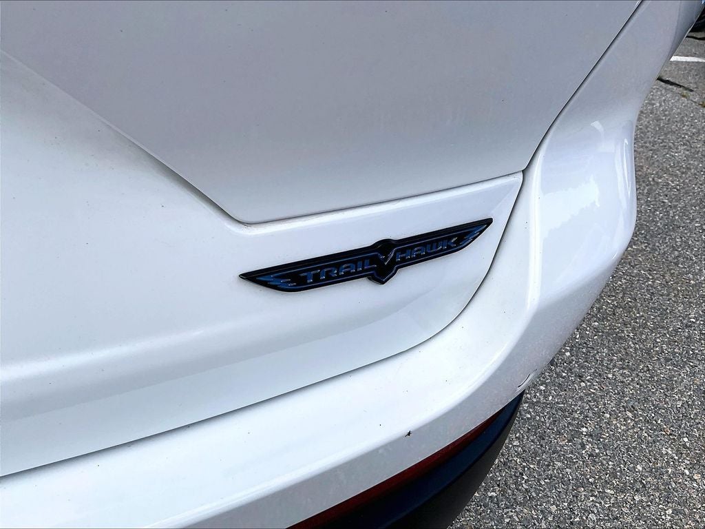 2022 Jeep Grand Cherokee Trailhawk 4xe