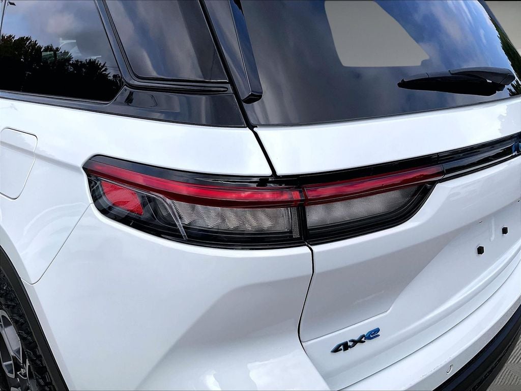 2022 Jeep Grand Cherokee Trailhawk 4xe
