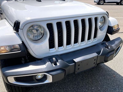 2022 Jeep Gladiator Overland