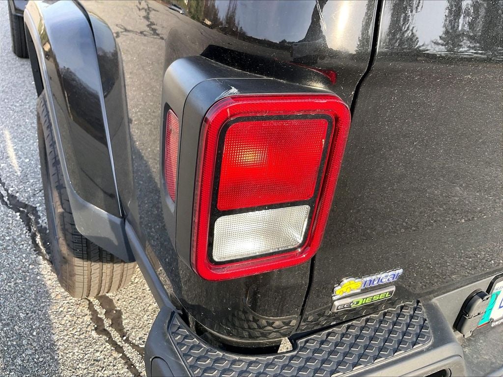 2021 Jeep Gladiator Sport