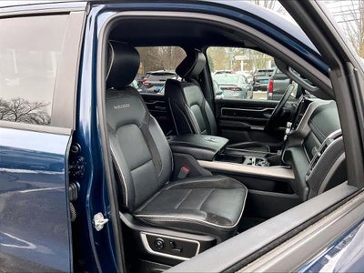 2020 RAM 1500 Laramie 4x4 Crew Cab 6'4" Box