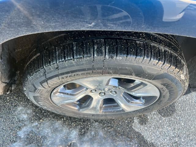 2020 RAM 1500 Laramie 4x4 Crew Cab 6'4" Box