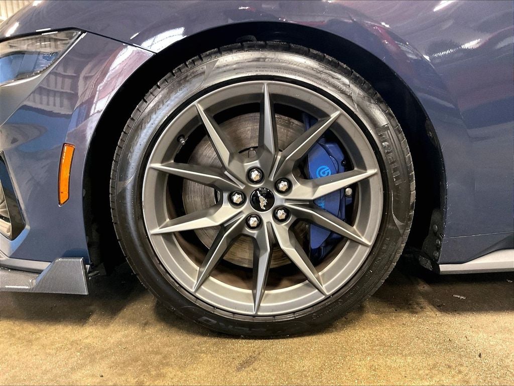 2025 Ford Mustang Dark Horse