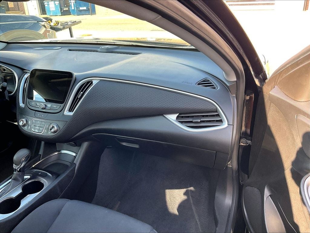 2023 Chevrolet Malibu 4dr Sdn 1LT