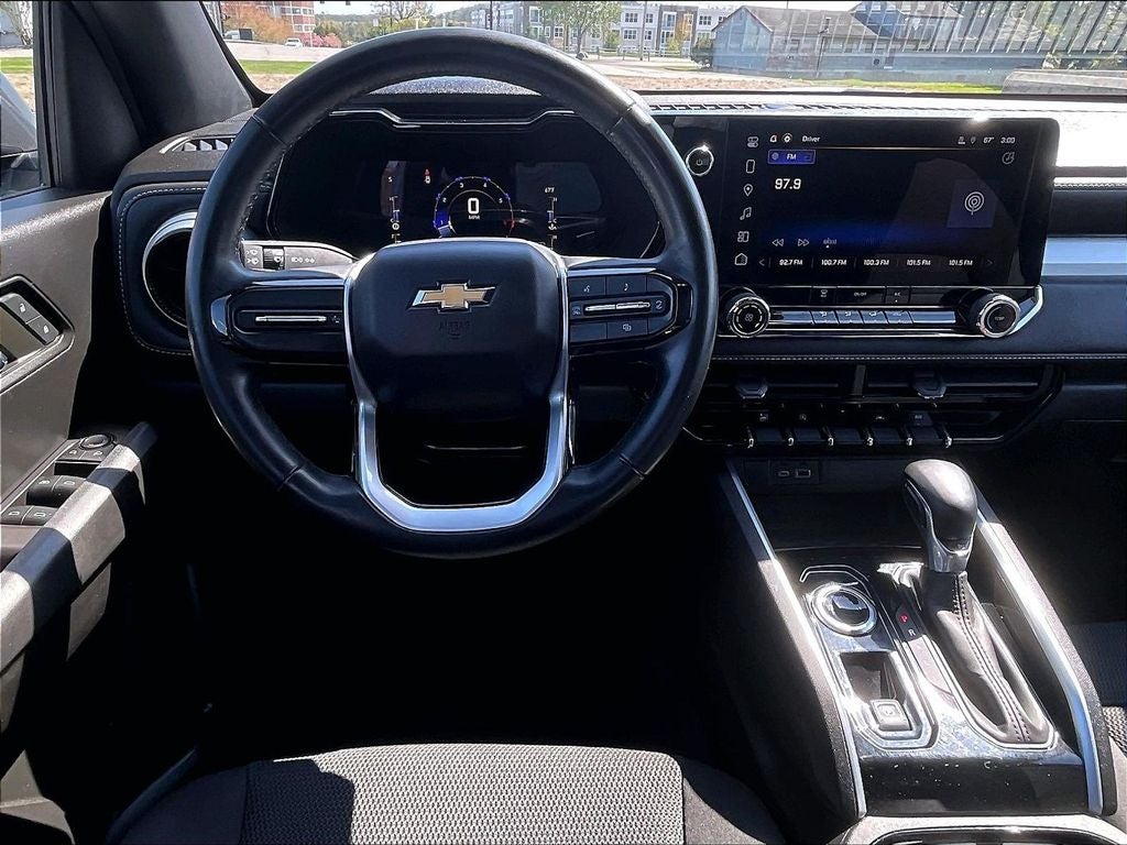 2023 Chevrolet Colorado Crew Cab Short Box 4-Wheel Drive LT