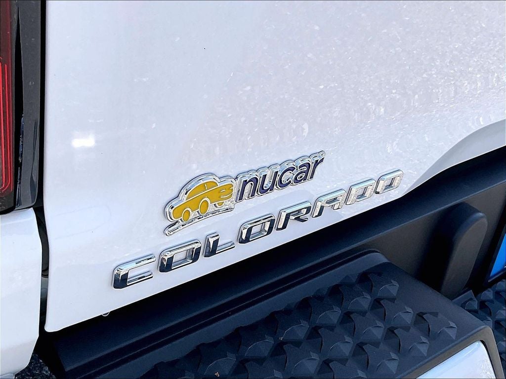 2023 Chevrolet Colorado Crew Cab Short Box 4-Wheel Drive LT