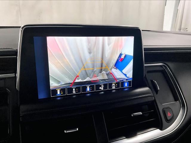 2022 Chevrolet Suburban 4WD Z71