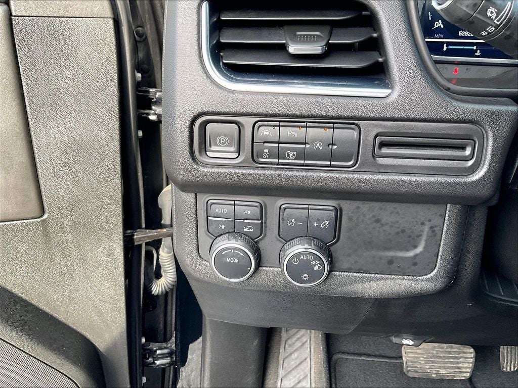 2023 Chevrolet Tahoe 4WD RST