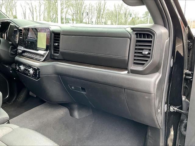 2024 GMC Sierra 1500 Crew Cab Short Box 4-Wheel Drive Elevation 3VL