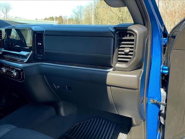2022 GMC Sierra 1500 Double Cab Standard Box 4-Wheel Drive Elevation 3SB