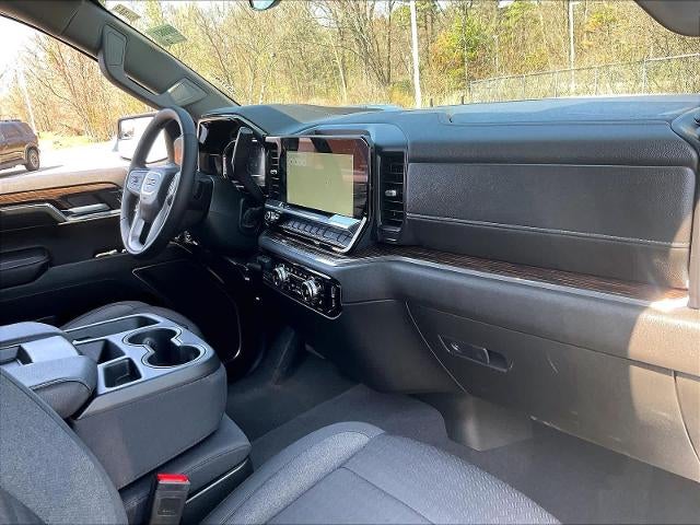 2024 GMC Sierra 1500 Crew Cab Standard Box 4-Wheel Drive Elevation