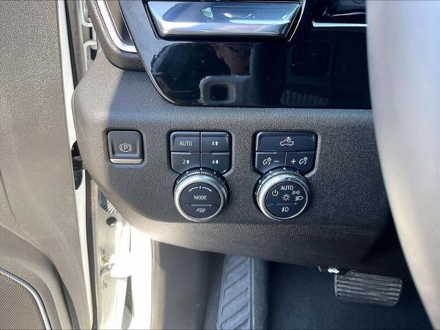 2024 GMC Sierra 1500 Crew Cab Standard Box 4-Wheel Drive Elevation