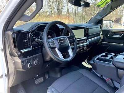 2024 GMC Sierra 1500 Crew Cab Standard Box 4-Wheel Drive Elevation