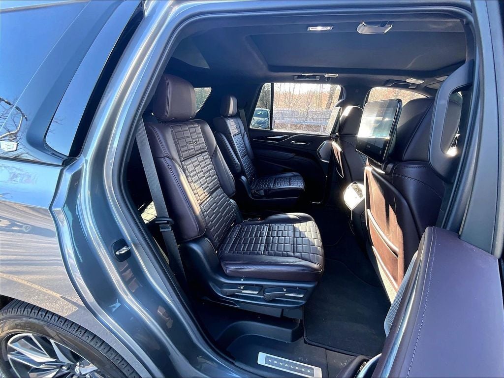 2021 Cadillac Escalade Sport Platinum