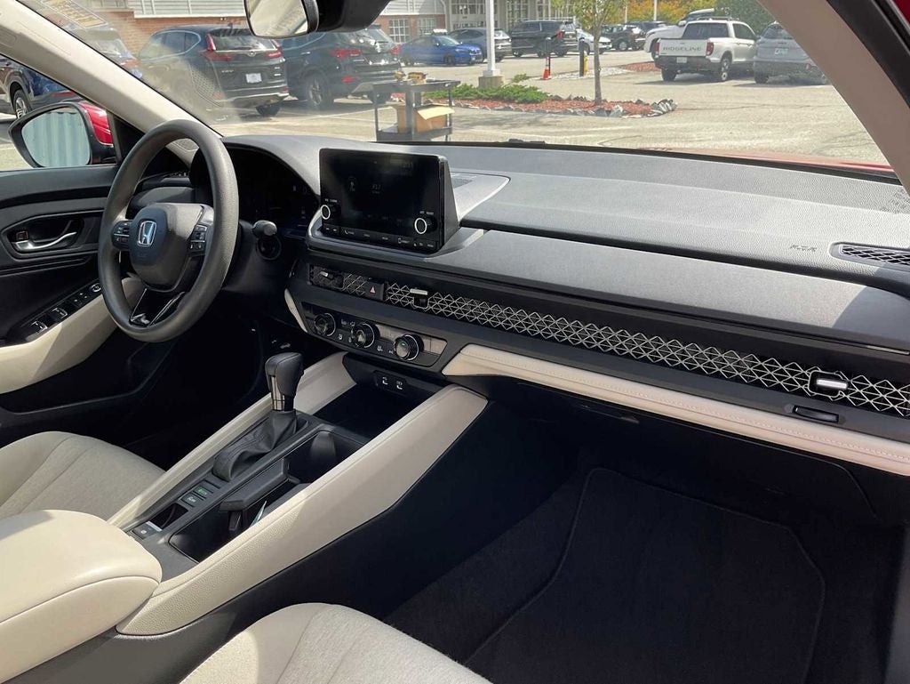 2023 Honda Accord Sedan LX CVT