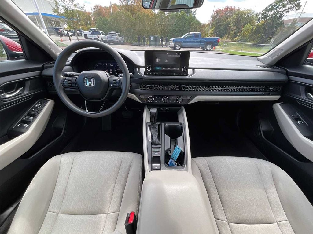 2023 Honda Accord Sedan LX CVT
