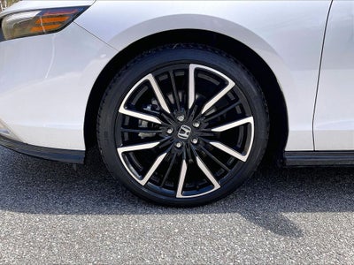 2025 Honda Accord Hybrid Touring