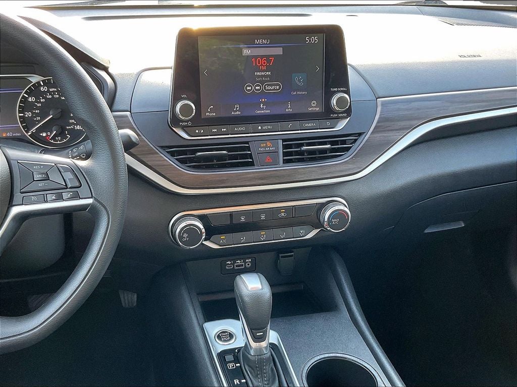 2025 Nissan Altima 2.5 SV