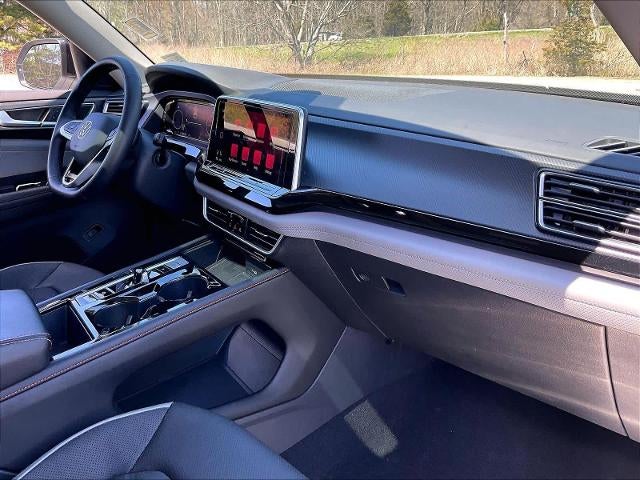 2024 Volkswagen Atlas 2.0T Peak Edition SE w/Technology 4MOTION