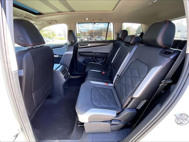 2024 Volkswagen Atlas 2.0T Peak Edition SE w/Technology 4MOTION