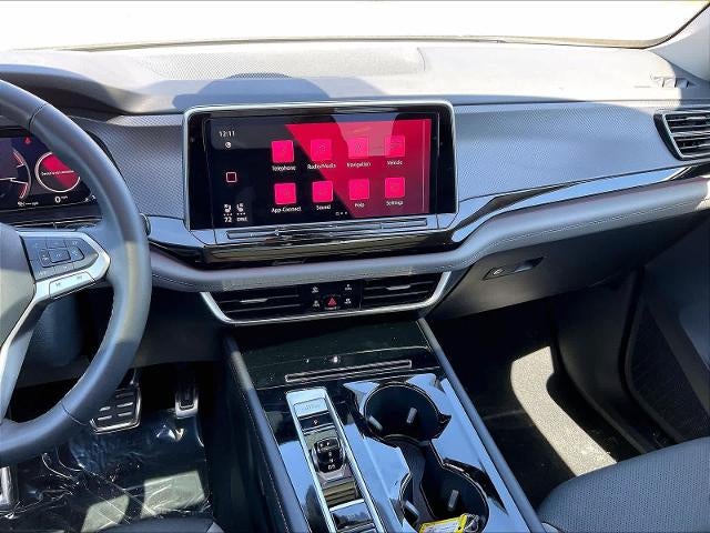 2024 Volkswagen Atlas 2.0T Peak Edition SE w/Technology 4MOTION