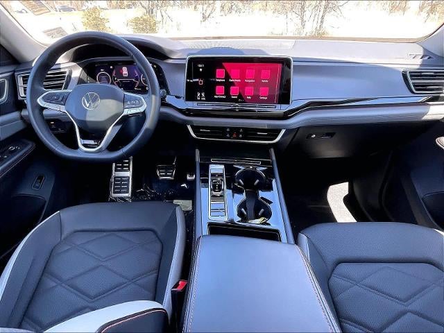 2024 Volkswagen Atlas 2.0T Peak Edition SE w/Technology 4MOTION