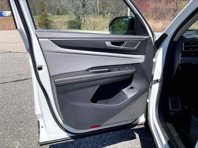 2024 Volkswagen Atlas 2.0T Peak Edition SE w/Technology 4MOTION